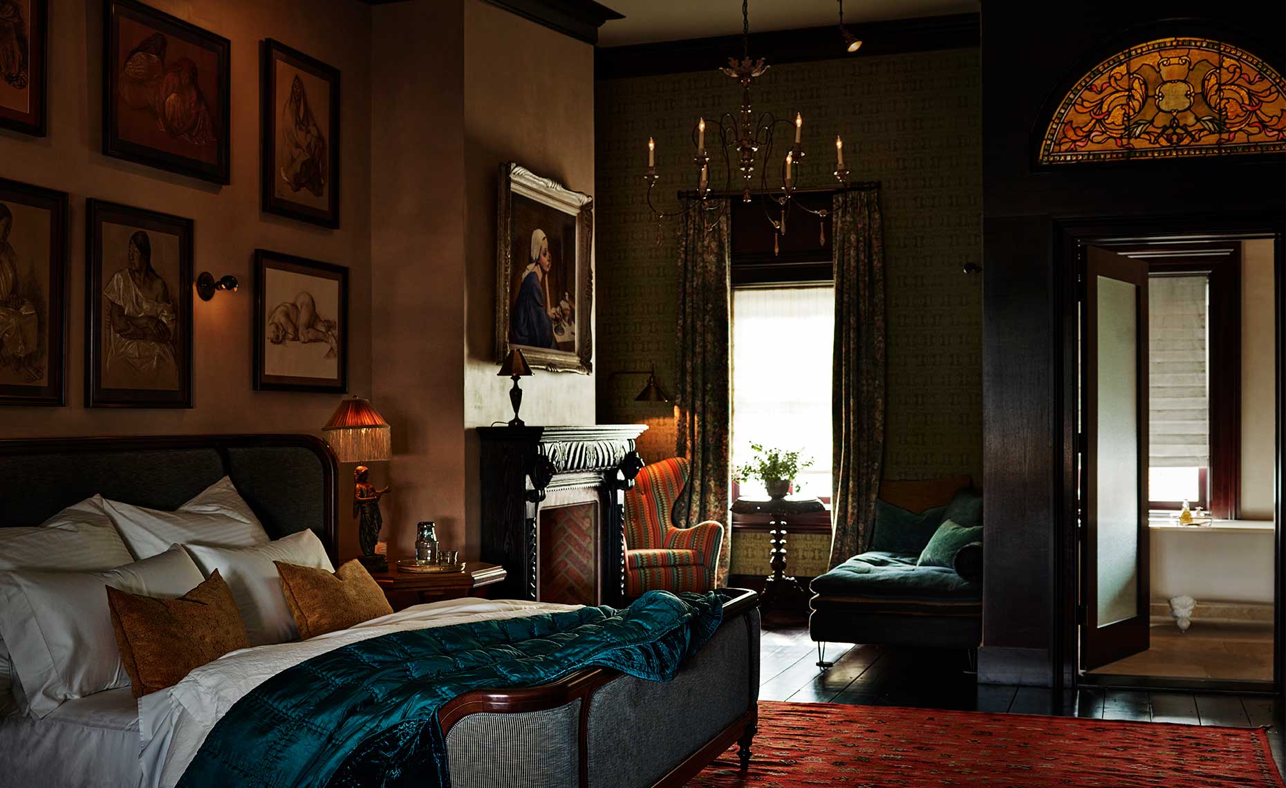 Maker_luxury_blue_web